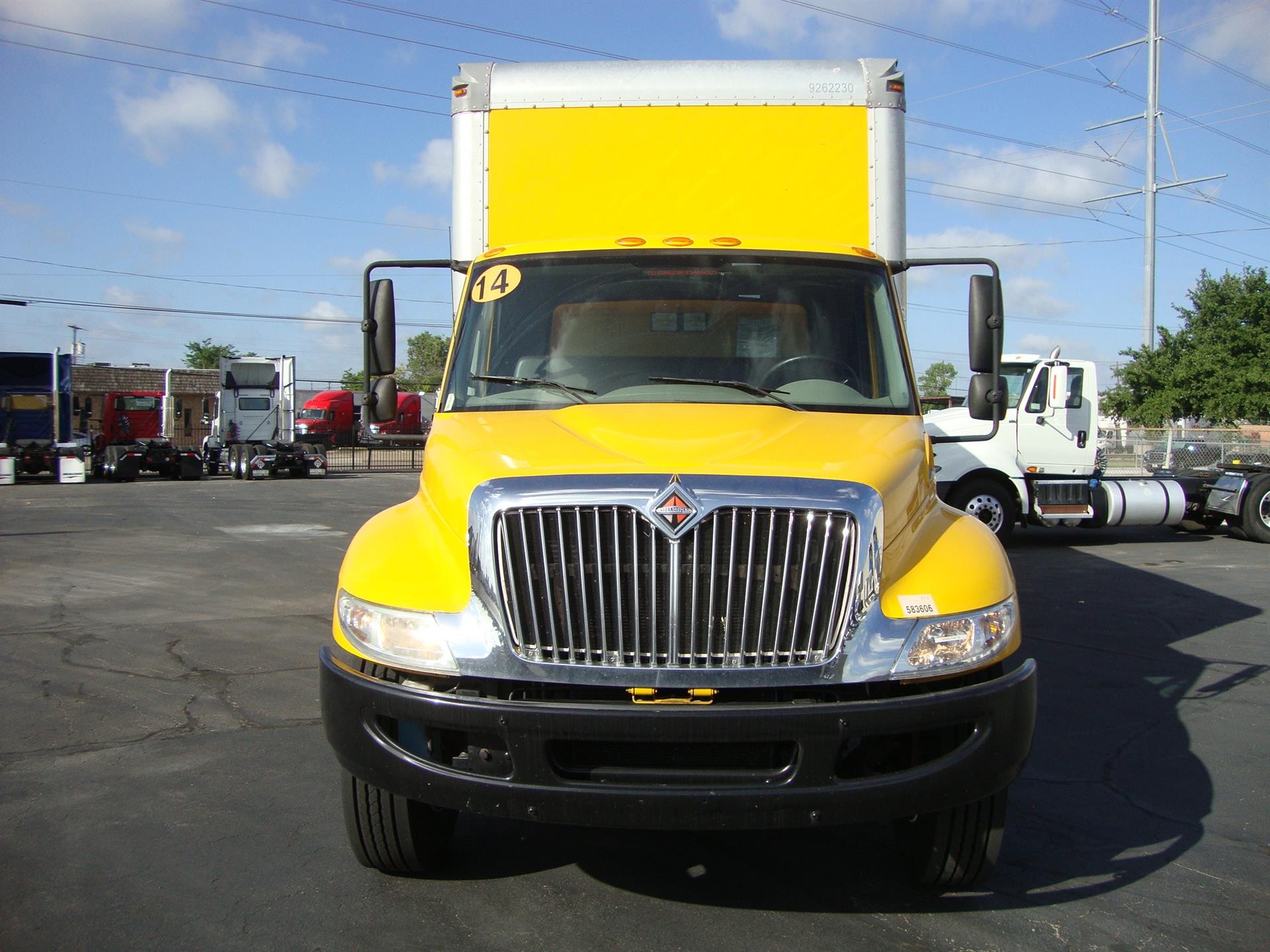 Commercial Truck Dealer in Texas Sales & Idealease Leasing
