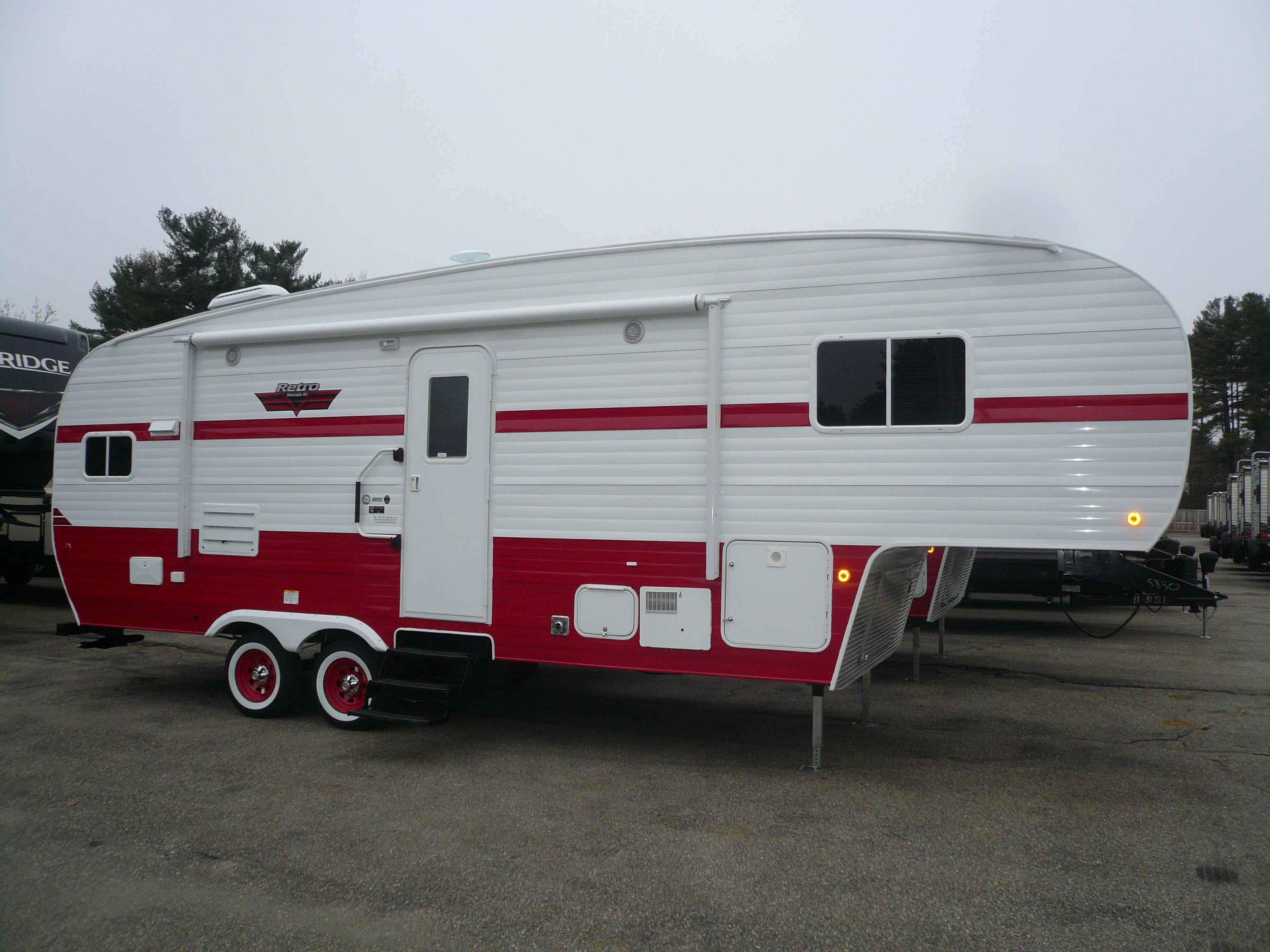 2018 Riverside RV White Water Retro 526RK 2018 Riverside RV White Water Retro 526RK