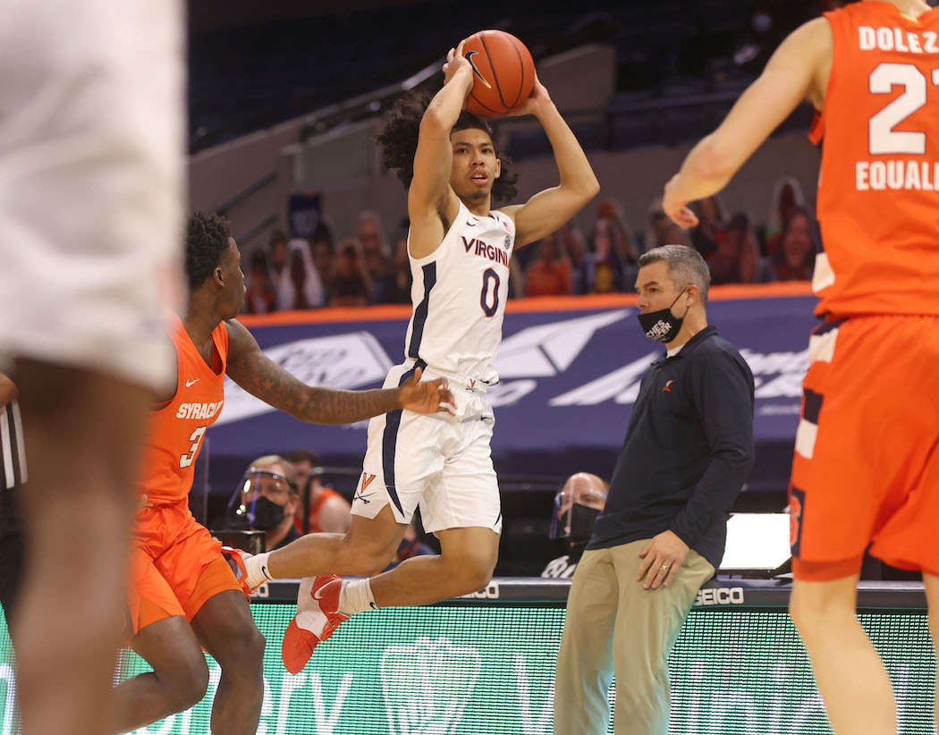 No. 8 Virginia crushes Syracuse's zone in 81-58 win - Vimarsana News