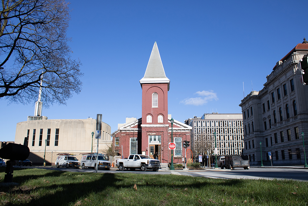 Mexican restaurant Luna Loca to open in historical Syracuse church - Vimarsana News