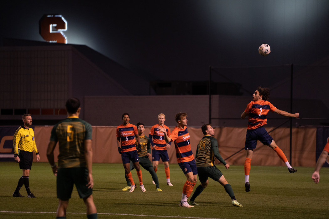 Syracuse snaps 3-game losing streak with 5-2 win over Vermont - Vimarsana News
