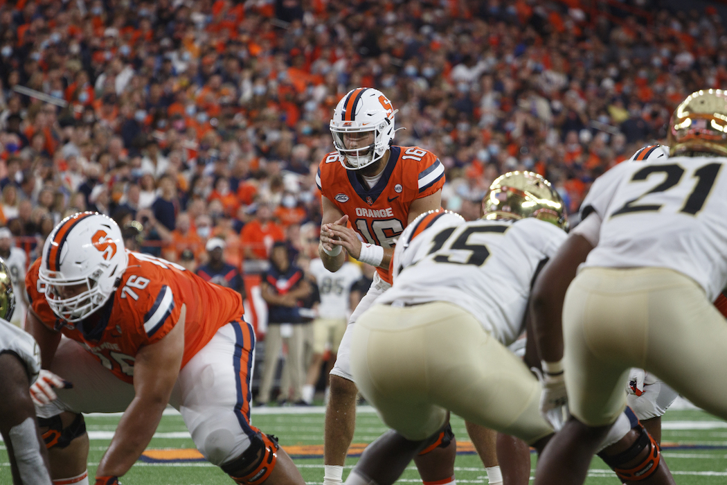 Overtime touchdown sinks SU's upset bid in 40-37 loss to Wake Forest - Vimarsana News