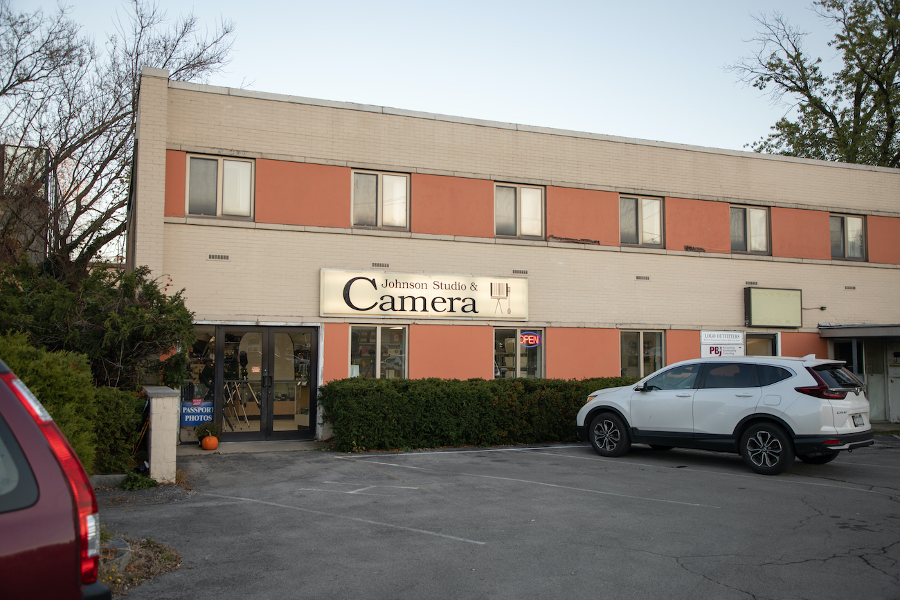How photography's presence at SU has shifted throughout time, social media - Vimarsana News