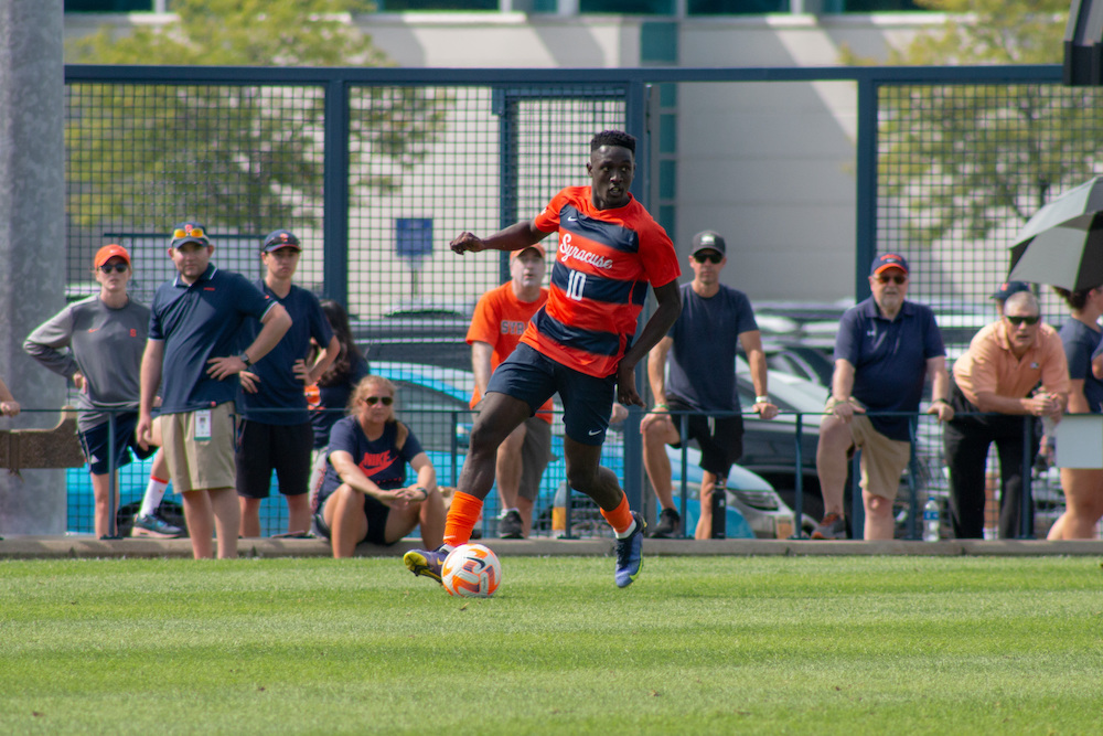 Nathan Opoku earns key assist in No. 24 SU's 1-0 win over No. 22 Notre Dame - Vimarsana News