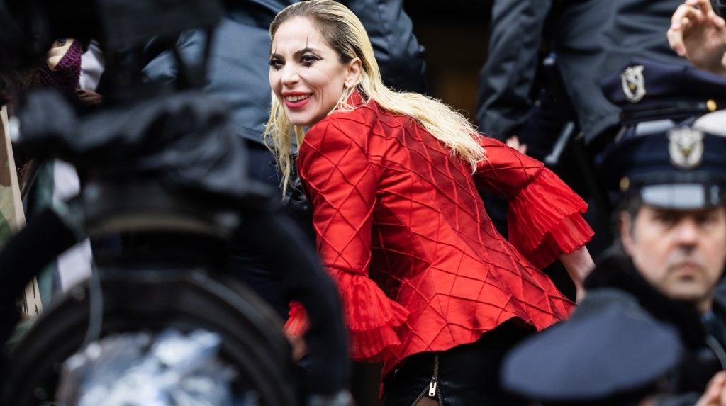 Lady Gaga ya luce como Harley Quinn en Joker: Foilè a Deux