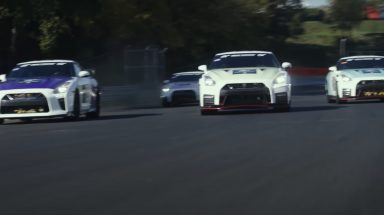 ¡La adrenalina de la velocidad llega en el primer tráiler de la película Gran Turismo!