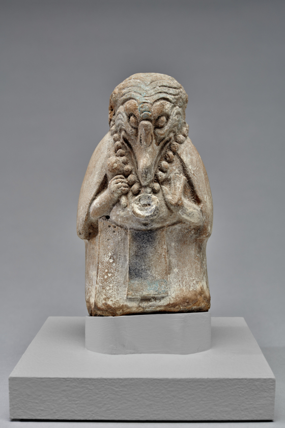金属笛吹像 Vulture-Headed Whistle Figurine | Denver Art Museum