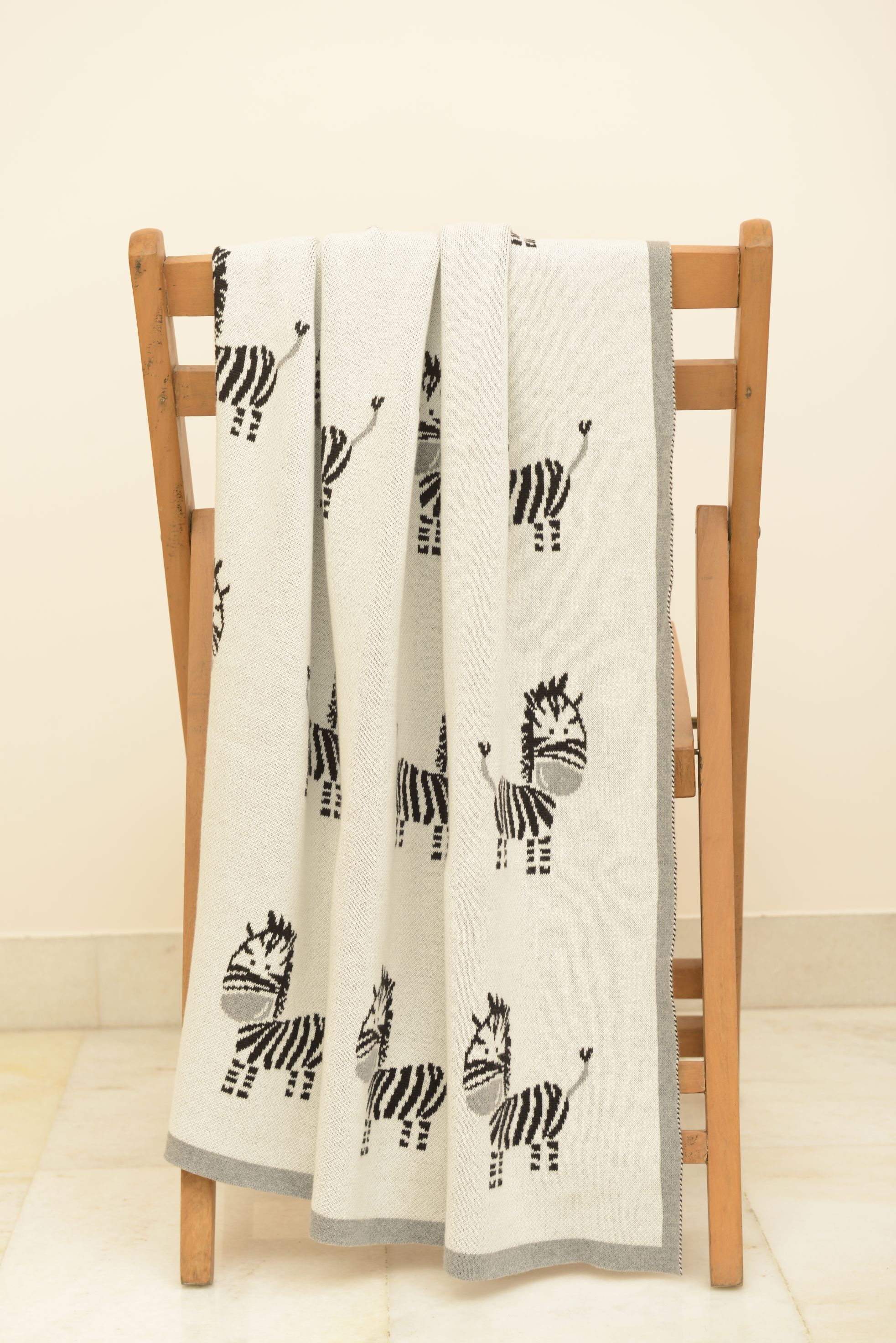 Darzzi Baby Blankets Zebra baby blanket ivory, black, light gray