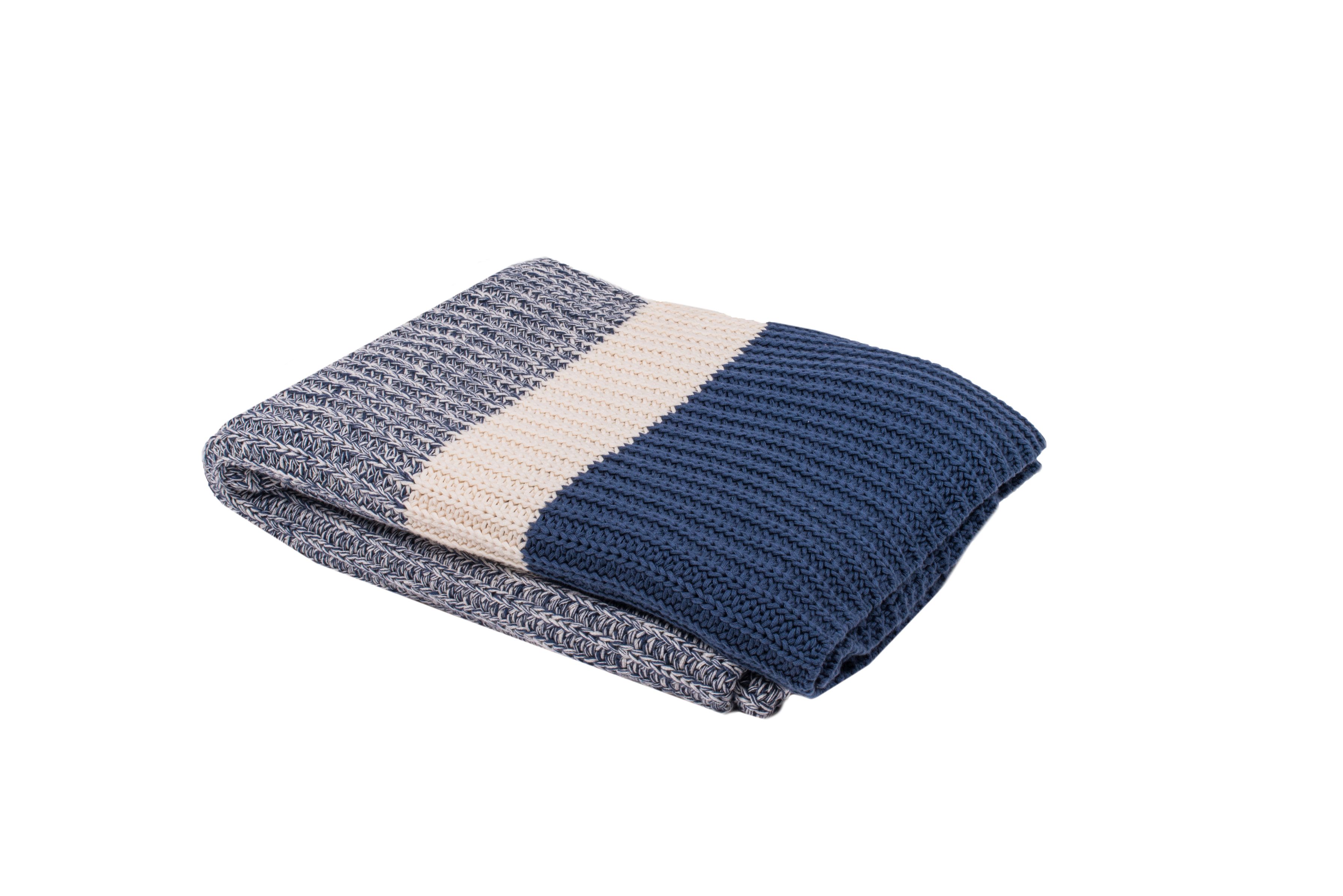 Darzzi Throws Chunky rib knit throw navy combo