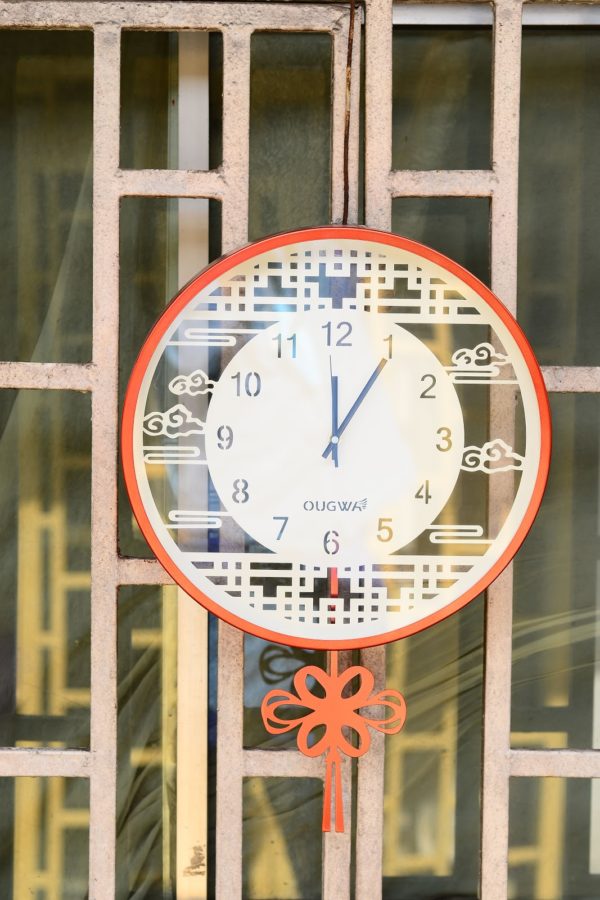 WALL CLOCK