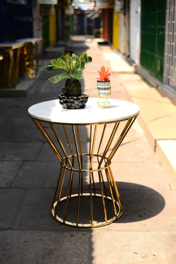 Side stool