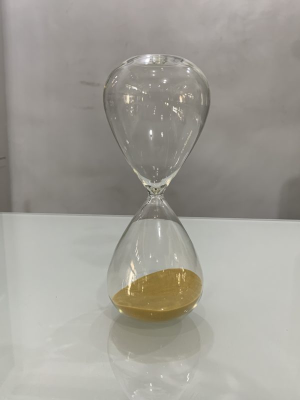 HOURGLASS 2676 - Image 3