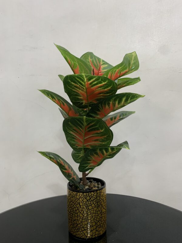POTTED PLANT 3984