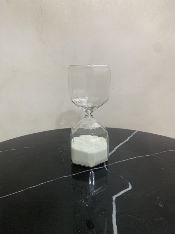 HOURGLASS 4387 - Image 2