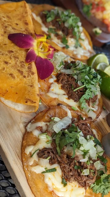 🌮🎟️Tampa Taco Fest GIVEAWAY🎟️🌮 [ CLOSED ]

We’ve partnered with @tampatacofest for *FOUR* lucky winners to win a pack of 4 GA tickets EACH to Tampa Taco Fest on 2/24/24 at Al Lopez Park where you can enjoy tacos, elote, margaritas, and so much mo