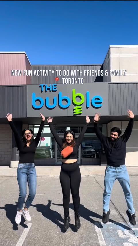 Experience a supersized inflatapark with obstacle courses, giant slides, climbing walls, and more! 🥳

💃 Over 50 arcade games featuring classics like Hoops and Air Hockey, plus modern favorites like Walking Dead and Cruisin Blast

😍Win amazing priz