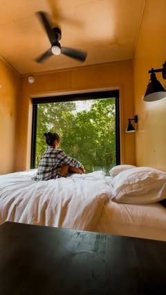 If you’re feeling burnt out and overwhelmed, check out this gem less than two hours from STL 👇🏽

GranD’s Hideout in southern Missouri is the ultimate lil nature retreat 🌲

Remote enough to feel secluded but only 15 minutes from a local small town.