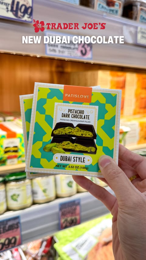 📣🗣️ NEW ITEM ALERT 🏃‍♀️

@TraderJoes just dropped a new viral Dubai Style Pistachio Dark Chocolate (made by @patislove_global) for only $3.99!!! 🍫

I can already tell you that I love this one a lot more than the Costco one because: 
1. it’s not t