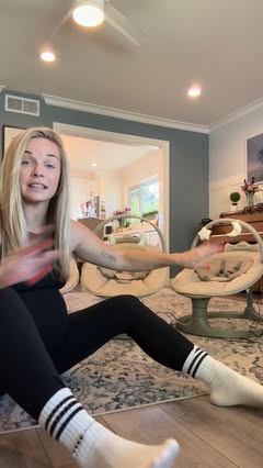 Because 3 babies and 2 arms…. 9JQ1ALEX for 20% off on Amazon (linked on my storefront!) 

#Momcozy#MomcozyBabySwing#BabySwing#SoothingBaby#HandsFreeParenting