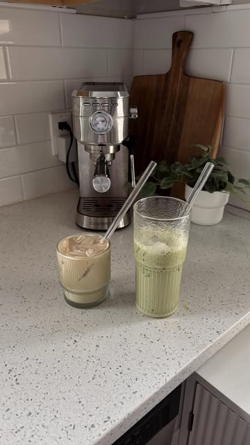 a life worth fighting for: working to transform into the best version of yourself 🫂 

#selfgrowth #transformation #mindset #balancedlifestyle #healthandwellness #fitnessjourney #weightlosstransformation