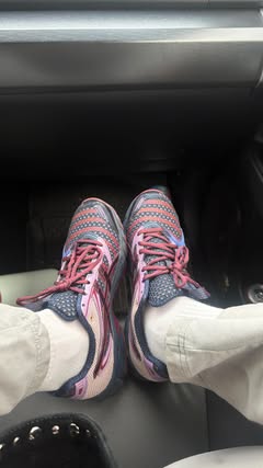 My clothes are going to be so happy to see someone else’s face ⭐️ Secondhand shopping is my favorite so go shop these items and follow my @vinted @madagraviet 💋#ad