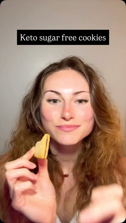 Keto sugar free cookies taste test @choczero #keto #tastetest #sidneysnacks #chocolate #cookie