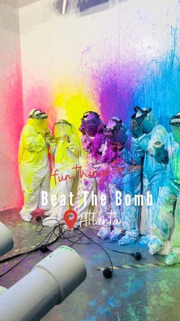 Atlanta we got something new & fun to do in town! @beatthebomb is the place to be okay!! Such a fun experience to do with your favorite people. Y’all are gonna love this one! I’ve never been a fan of escape rooms BUT Beat The Bomb put a major twist o