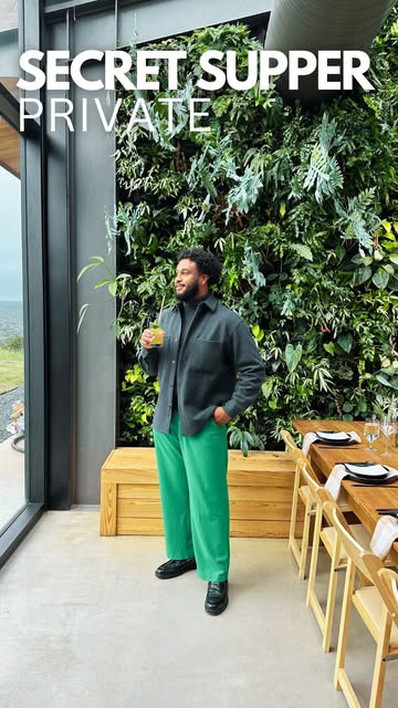 Cheers to more community experiences! 🥂 Especially if they’re luxurious! I recently attended a dinner hosted by Secret Supper at a stunning Hill Country venue. The experience was truly unforgettable, surrounded by strangers in a beautiful location. 