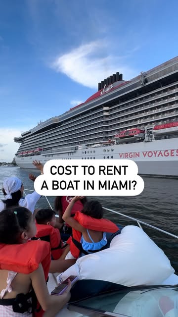 If you haven’t enjoyed a boat ride in Miami, here’s what it costs and what to expect. 

The route begins on the Miami River, passing through downtown, and arrives at Bayside for photo opportunities. As you continue sailing through the bay, the views 