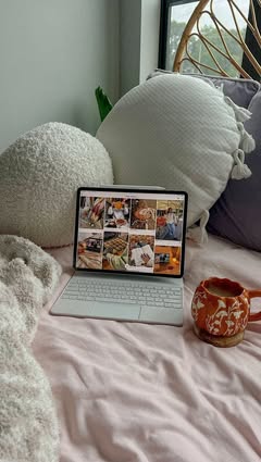 hehehe I can’t wait🧡🎃🍂

Also the only thing getting me through this move🙃
—
#thehealthyavo #fall #fallaesthetic #pumpkinspice