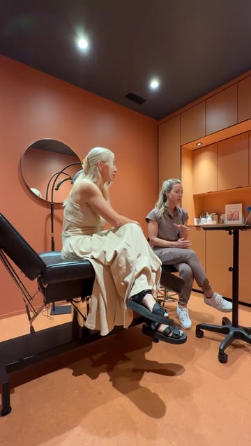 Come with me to @beautyedit.yyc 

Hormones run the show — from energy, sleep, mood, and focus to weight management and sexual health. When they’re out of balance, you feel it.

That’s where Hormone Replacement Therapy (HRT) comes in — a safe, effecti