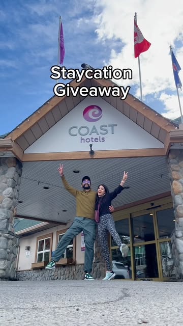 🔔 GIVEAWAY ALERT! 🔔

Looking for a perfect spot in the heart of Canadian Rockies for a mountain getaway, @coastcanmorehotel is the place to be. 🏔️

We recently stayed at @coastcanmorehotel, and loved every bit of our time there.

📌 Many nearby tr