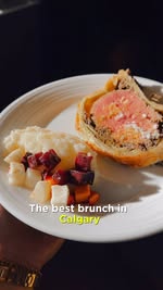 #hosted ✨ Elevate your Sundays at The Dorian Hotel’s Wilde Rooftop! Indulge in the Wildest Brunch experience: Wagyu Brisket, Chef Aron’s beef wellington, seafood delights, and more. Every Sunday, it’s a feast for the senses! Don’t miss the trendiest 