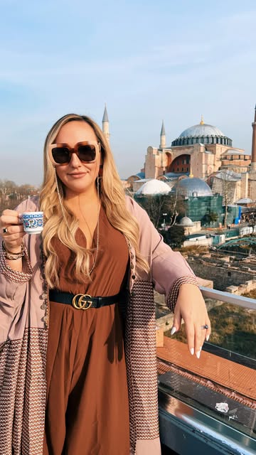 mornings in istanbul 🕌 

📍 @sevenhillsrestaurant