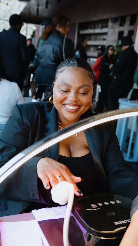 the nail salon of your dreams is here in the 313💅🏽

congrats to my girl @ofcynn, you have worked so hard and I am so happy for what you have accomplished! Yall go check our @curenailhouse ASAP ROCKYYYYYYYYY🖤

Also s/o to @1800nails.jpeg for decora