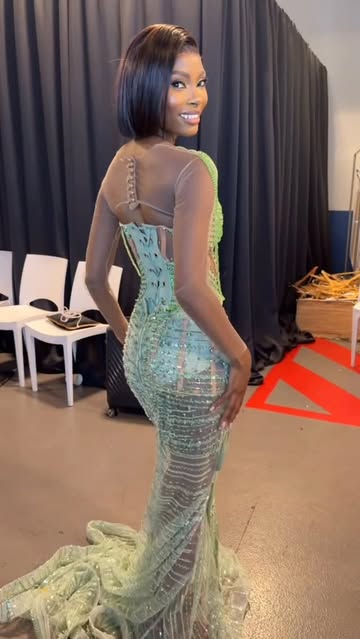 Still in awe of this beautiful dress designed by @scalodesigner . I felt like a princess! 🫶🏾
Makeup : @mbalenhle_makhaya 
Hair : @hairbysanelekhumalo 

Thank you so much for all your well wishes I love you all ❤️

#misssa #misssouthafrica #misssa20