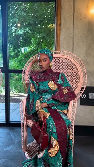 BARKA DE SALLAH 🕌🌙

👗 : @mands__clothings 
🎥 : @yourlensqueen 
💄 : @moabeauty__

#eidmubarak❤️ #eid #eidalfitr