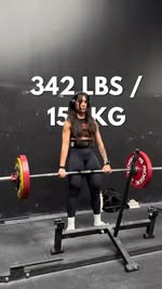 First time touching anything over 315 in 6 months🤨 
Also! @bobateaprotein is dropping their LYCHEE Electrolyte packets dropping NOW! Perfect for getting your hydration in this summer. 
Use code 10JADA for $$ off. 

Tank: @bigdawg.enterprises code JA