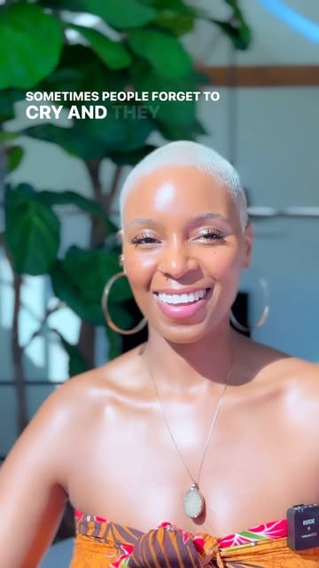 Comment “HEALING” to order my book. I’ll send you a direct link.💕
•
•
Sometimes people forget to cry & this forgetfulness allows trauma, wounds, fear, anxiety & depression to fester in the mind, body & spirit. So often we forget that everything in s