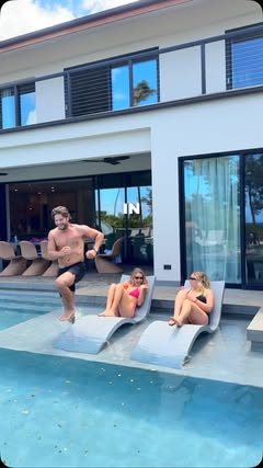 Who are you bringing with you to this Airbnb?! @amavikai 

Comment “MAUI” for more info and mention my name when booking to get $3,500 off 🥰 

Video Credit: @jaden.versluis