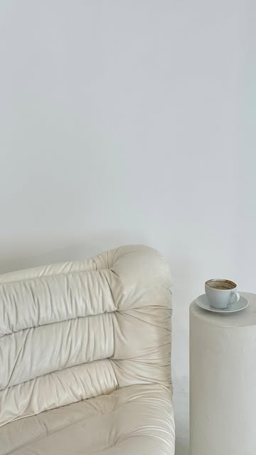 Je suis si contenteeeee merci @pinklablondeclub @_megantanguay .
.
.
.#montreal #glowup #vlog #coiffure #coiffeur #pinklablonde #mtl #girl #vlogs #vloglife #minivlog #dailyvlog