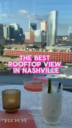 These VIEWS are Wow PROOF 🏙️ 🍸 @proofnashville @thewhotels @wnashville 

Sipping on a sunset vibe 🍹✨ at Proof, the W Hotel’s rooftop bar in the heart of Nashville’s trendy Gulch neighborhood! 🌆 

With views of the city skyline and the sounds of t
