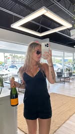 hands down my favorite all natural anti-aging treatment for under eye & more 👀🍒 @diamantemedispa 

⚠️ TRIGGER WARNING: needles 💉 

the possibilities with PRP platelet rich plasma derived from your own blood seem endless 💉 🩸 you can:

revitalize 