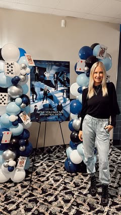 Now You See Me….Now You Don’t. Coming to theaters November 14th! Thank you @alliedglobalmarketing for having me today @regalkop for the premiere screening 🍿 @nysmmovie 
•••
#philadelphiainfluencer #mainline #trendsetter #fashion #style #shapemyworld