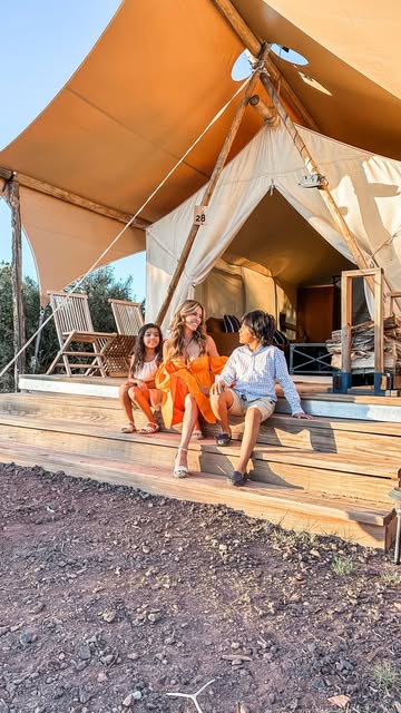#ad Our first time glamping with @visit_arizona. 🏕️

We explored @undercanvasofficial at the Grand Canyon, located just 25 minutes from the South Rim entrance to Grand Canyon National Park. This location is the perfect place to experience the beauty