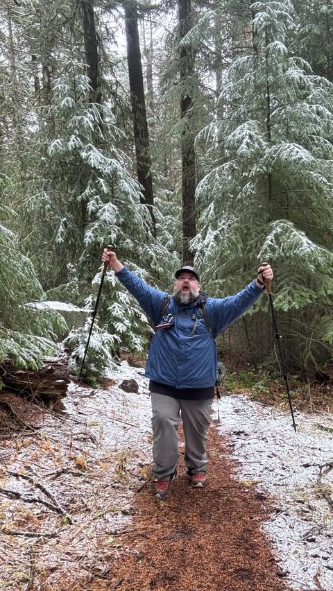 You know, sometimes I don’t need to go on a hike to get into a good mood. Sometimes I’m already in a good mood , and I still go on a hike anyways and that’s OK!

📍 Gold Nugget Wayside  outside of Gold Hill, OR  This place is in the ancestral lands o