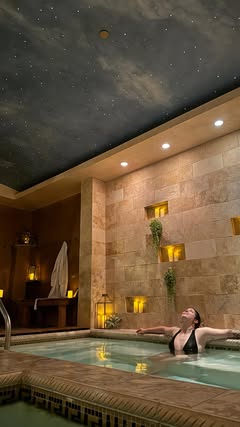 Just had the most relaxing experience at Santé Wellness and Aesthetics in Portland ✨ I’m putting together a rating of Portland spas (coming soon!!), and this place is definitely a highlight.

Here’s what I loved about their facilities:

🌊 UV light s