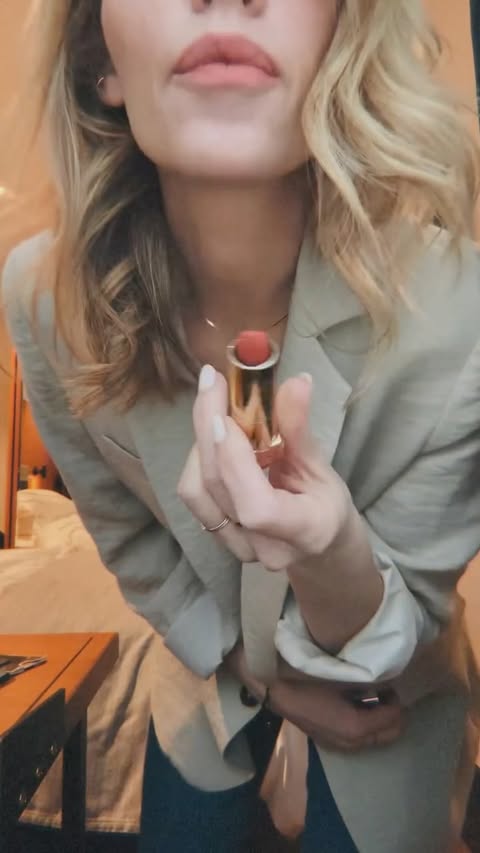 New York: Beautiful, brutal, alive - just how I like it. 
The Moore Hotel: truly my perfect soft landing. I’m obsessed. And I am forever yours, @themoorenyc 🤍🙏