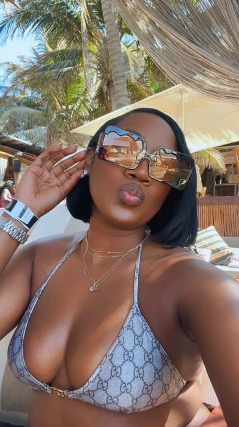 Here’s a look at some of the outfits I wore on my 10-day vacay! Which one is your fave? ✨

Hair- @glammedbyhenny 

Outfit 1-
Bikini: @gucci - @ssense
Dress: @peppermayo
Sandals: @hermes
Bag: @marni
Sunglasses: By Me (coming soon) 

Outfit 2-
Top: @za