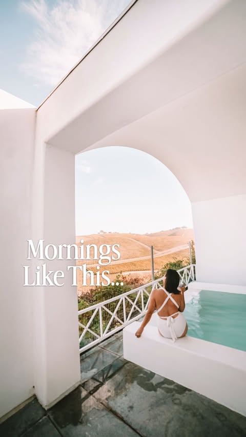 Waking up to mornings like this at Sirena Vineyard & Resort replaying in my head like a song.
My birthday getaway a few weekends ago unfolded so unexpectedly beautifully — like stepping into a sun-soaked dream on a Grecian hillside vineyard. It truly